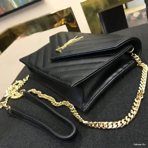 WALLET MATELASSÉ CASSANDRE CHAIN YSL 0627